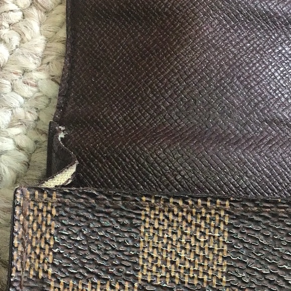 Louis Vuitton accessory - Picture 7 of 9